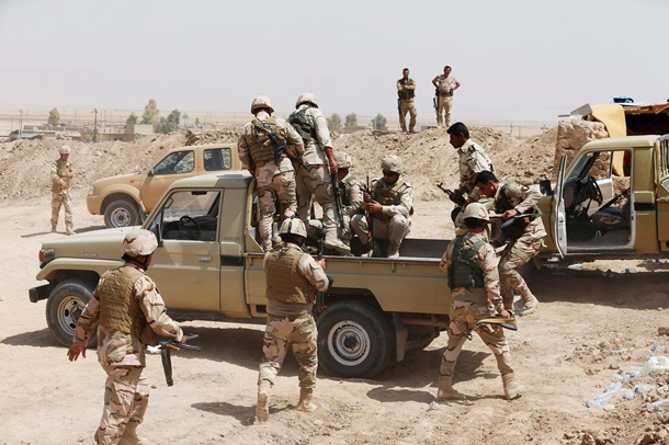 Террористы ИГИЛ убили 16 мирных жителей Ирака