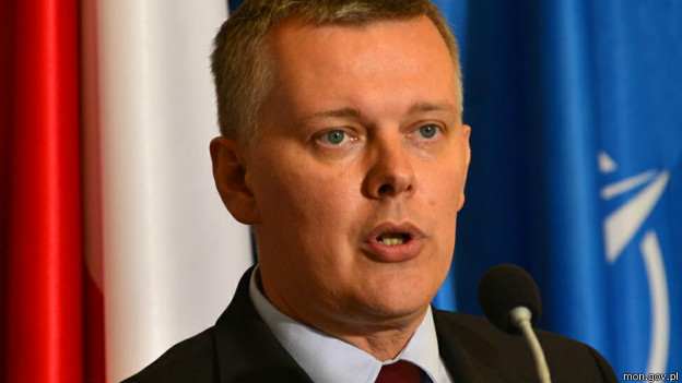 Минобороны Польши: мы не будем поставлять Украине ни танки, ни ракеты, ни тяжелое вооружение - только продовольствие