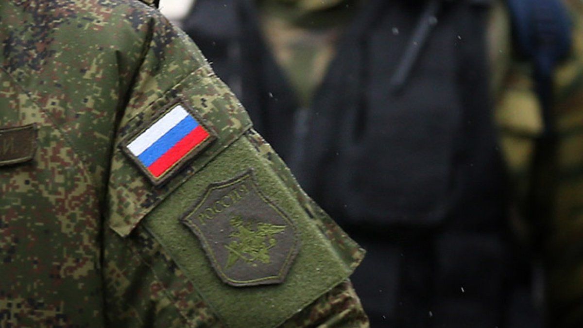 Украинцы реально опасаются вторжения России на фоне стягивания войск к границам: опрос