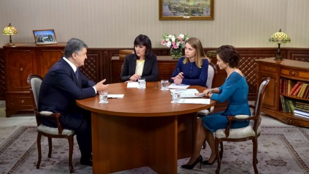Полное видео интервью президента Украины Петра Порошенко по итогам встречи лидеров стран "нормандской четверки"