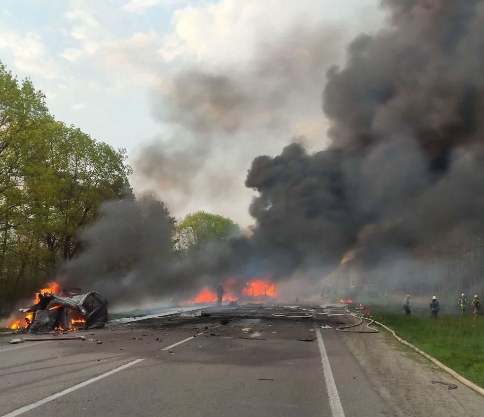 Смертельное ДТП на трассе Киев - Чоп: сообщается о погибших