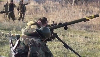 С утра террористы серьезно обстреляли 31 блокпост в Луганской области, - Семенченко