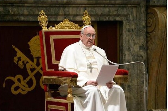 В Твиттере New York Post Папа Римский "объявил" Третью мировую войну