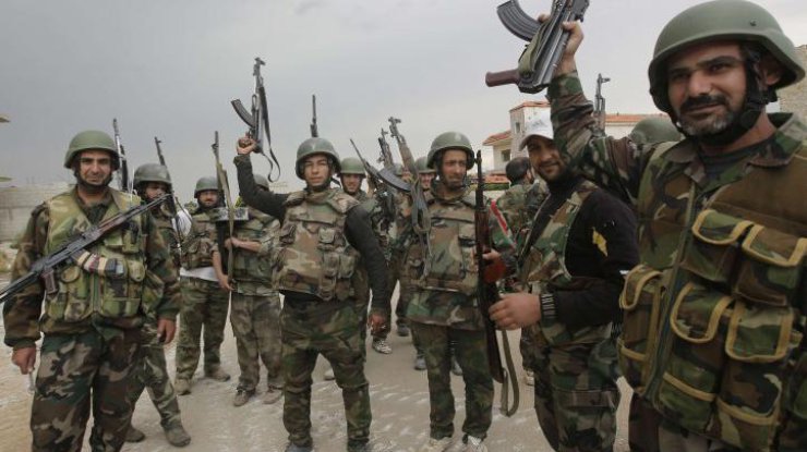 Солдаты Асада при поддержке авиации РФ уничтожили позиции повстанцев в провинции Хомс