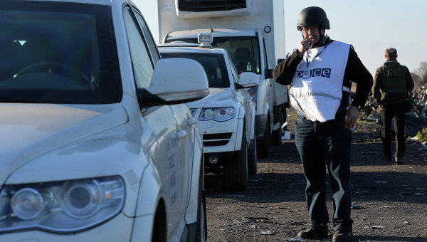 В ОБСЕ заявили об обстреле наблюдателей на Донбассе