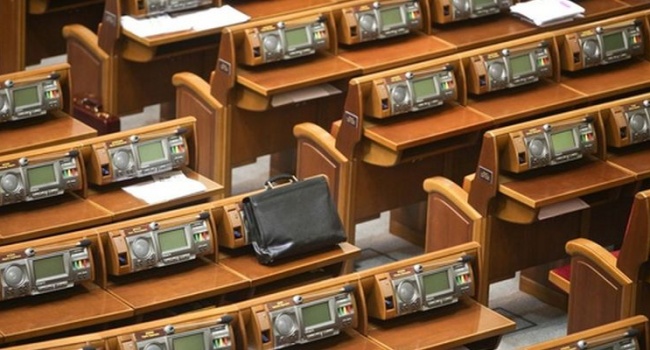 Парламентская коалиция не поддержала внесение в повестку дня законопроекта о снятии депутатской неприкосновенности - Парубий