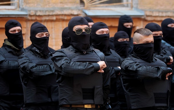 ​Ислямов: Батальон крымских татар будет воевать в Крыму