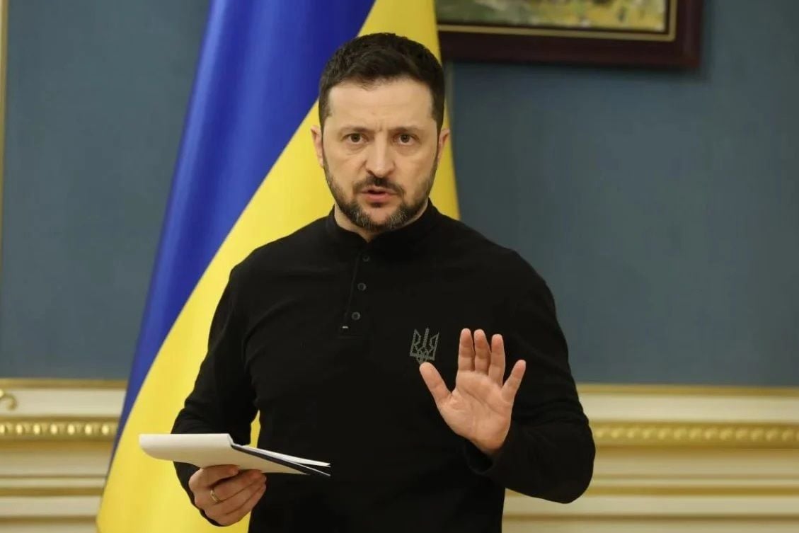 Зеленский рассказал, что произошло на фронте после 16 часов "перемирия"