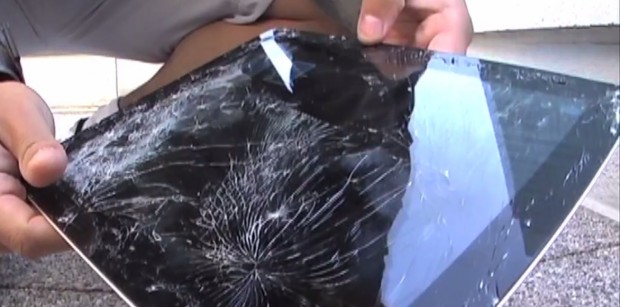 Житель Санкт-Петербурга скончался после попытки съесть стекло и пластик от планшета