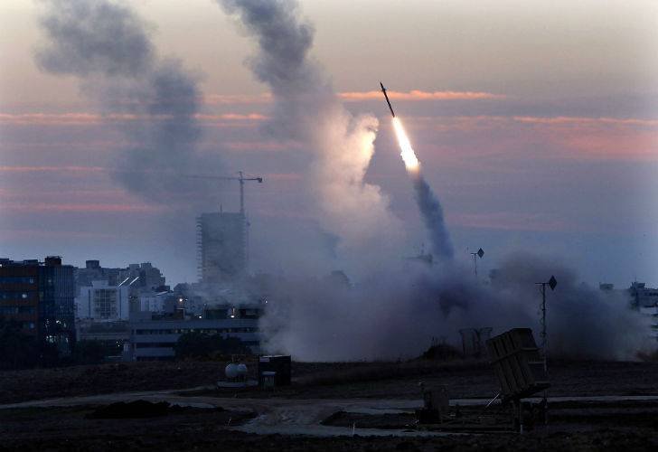 По Тель-Авиву ударили две ракеты, выпущенные из сектора Газа
