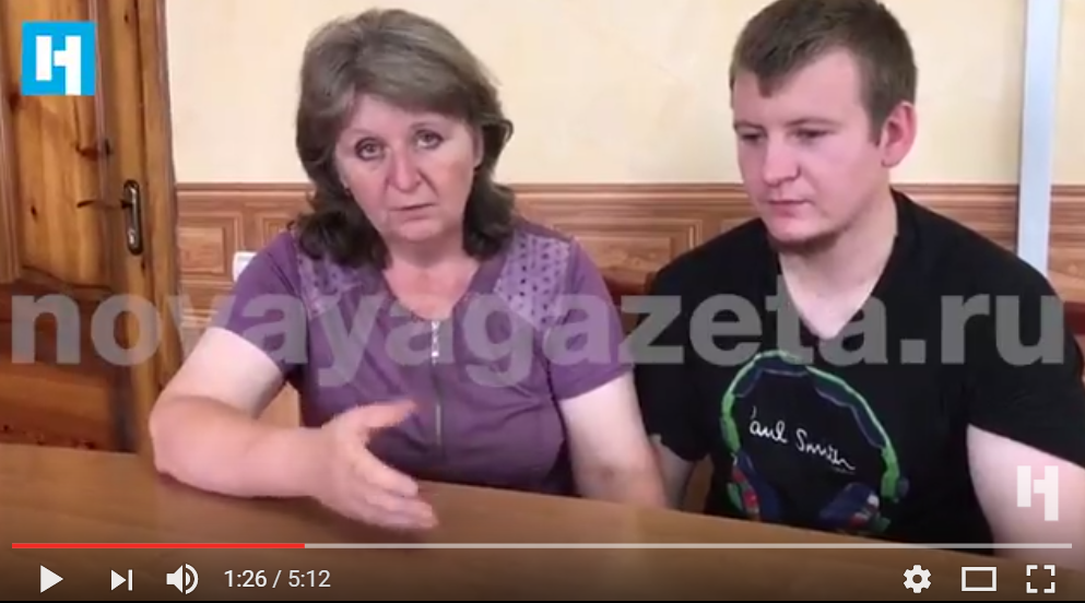 "Я ожидала увидеть в Украине совсем другое!" - мать российского спецназовца Агеева встретилась с сыном в тюрьме на Донбассе и расплакалась. Видео первой встречи опубликовано в Сети - кадры