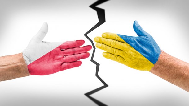 ​Огромный шаг к примирению: Украина и Польша договорились отменить мораторий на эксгумацию останков, имеющих историческое значение