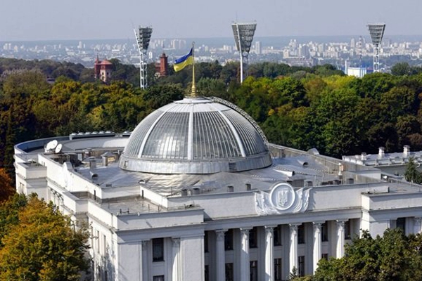 ​В тюрьму за незаконное обогащение - Рада приняла резонансный законопроект