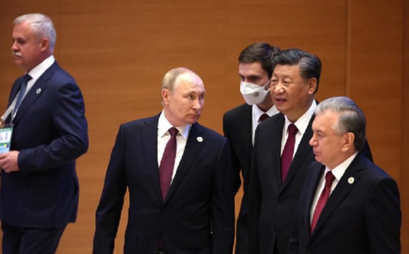Китай поставляет в РФ военные технологии, обманывая санкции "двойным назначением"