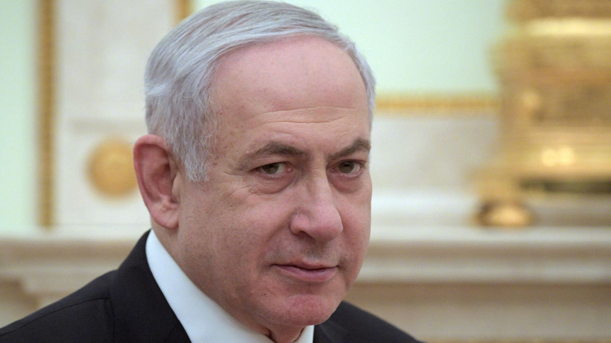 Нетаньяху пообещал Макрону передать Украине "военные штучки" – СМИ