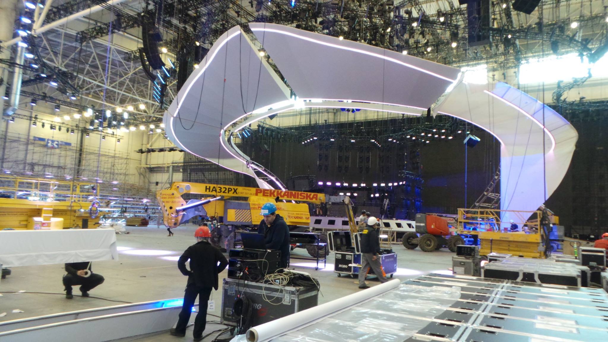 Какой будет сцена на "Евровидении": организаторы приоткрыли завесу тайны, опубликованы фото