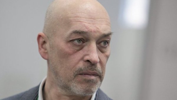 Метаете грязь в Порошенко? А где ваша личная ответственность? С такой системой власти никто не способен вывести Украину из кризиса, - Тука