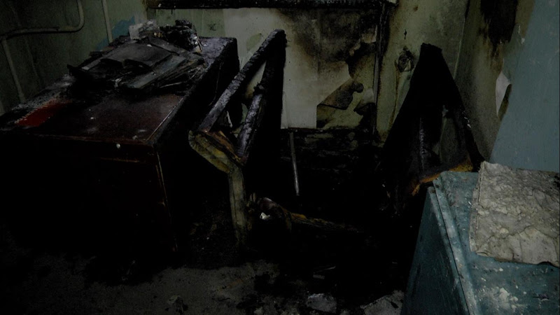 ​В Сумах неизвестные подожгли офис “Правого сектора”