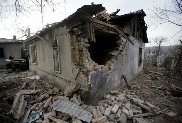 Деньги на восстановление Донбасса: Украина требует от России репараций  
