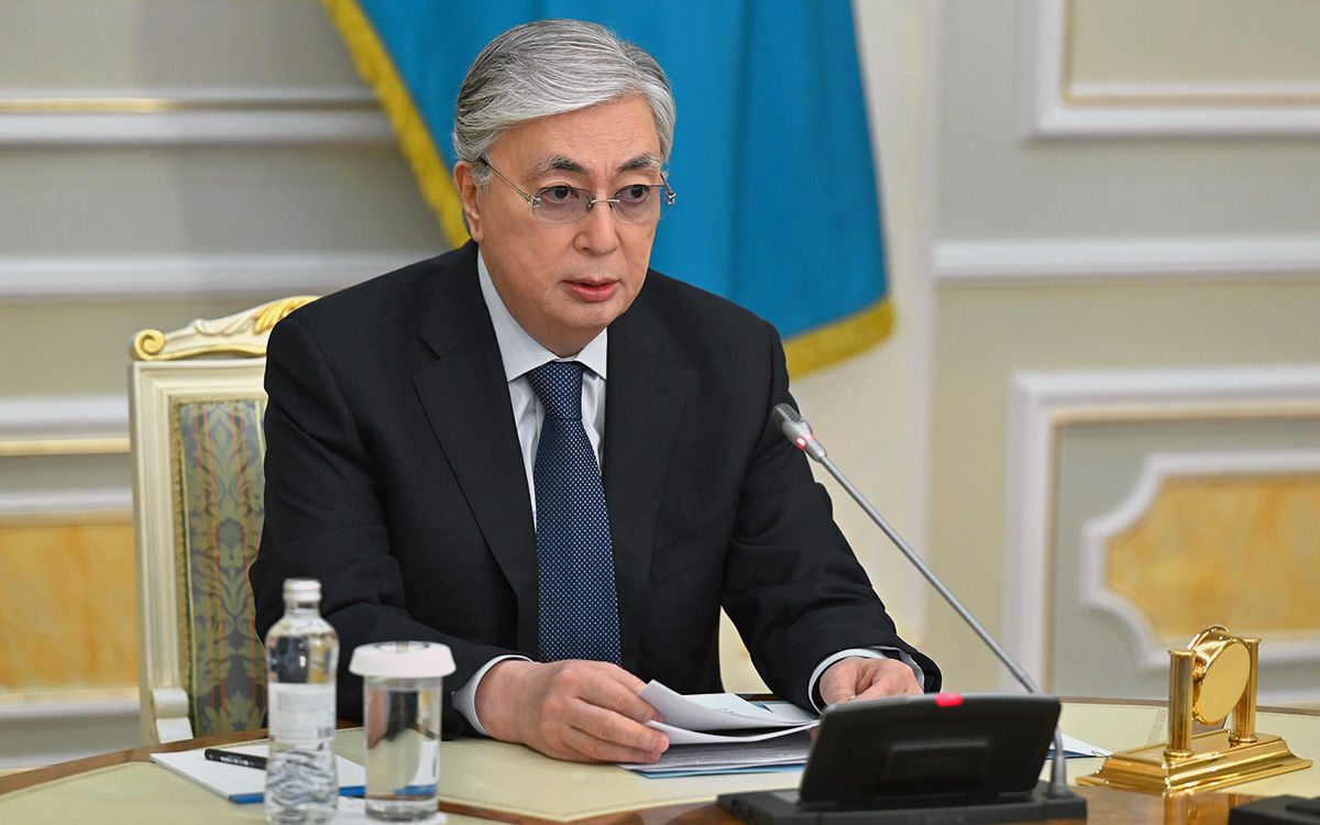 Токаев удалил твит о "20 тысячах террористов", атаковавших Алматы 