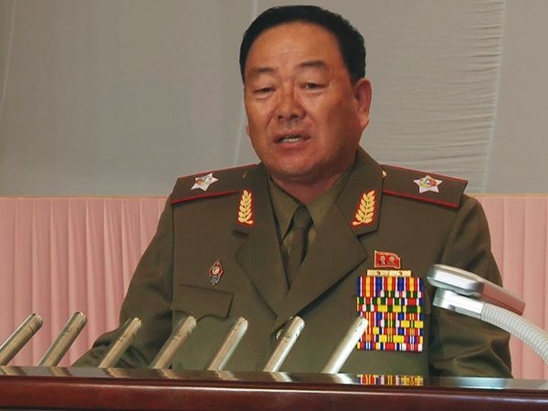 В интернет попало уникальное видео казни министра обороны КНДР