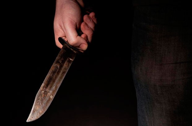 В Красноярске оскорбительная перепалка между детьми в соцсети закончилась поножовщиной и гибелью семиклассника