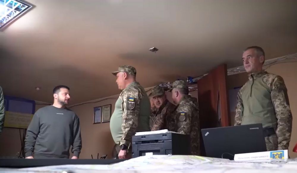 Зеленский внезапно посетил один из самых горячих участков фронта: появилось видео