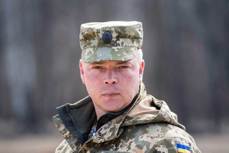 ​Командующий ДШВ ВСУ генерал Забродский публично пошел против Зеленского: "Парад будет"