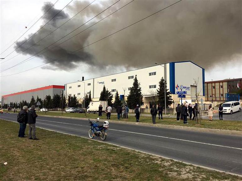 Во время взрыва на текстильной фабрике в Турции пострадали десятки человек