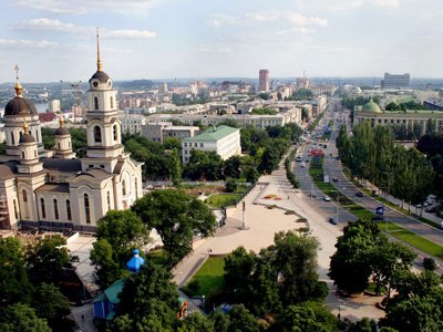 Обстановка в Донецке на 9:30: ночью снаряд повредил жилой дом и хозпостройки, утром вновь слышны залпы