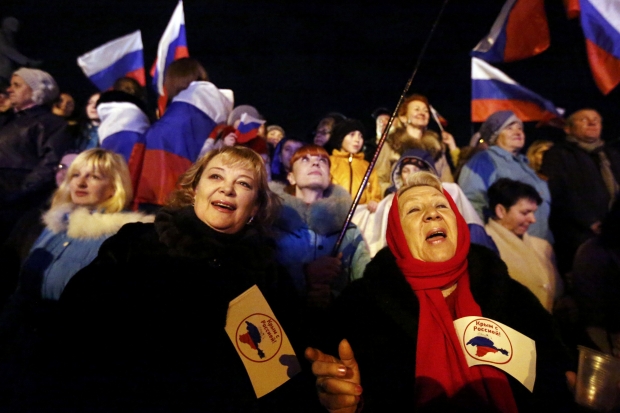 Годовщину присоединения Крыма к РФ отметили около 700 тысяч россиян, - МВД