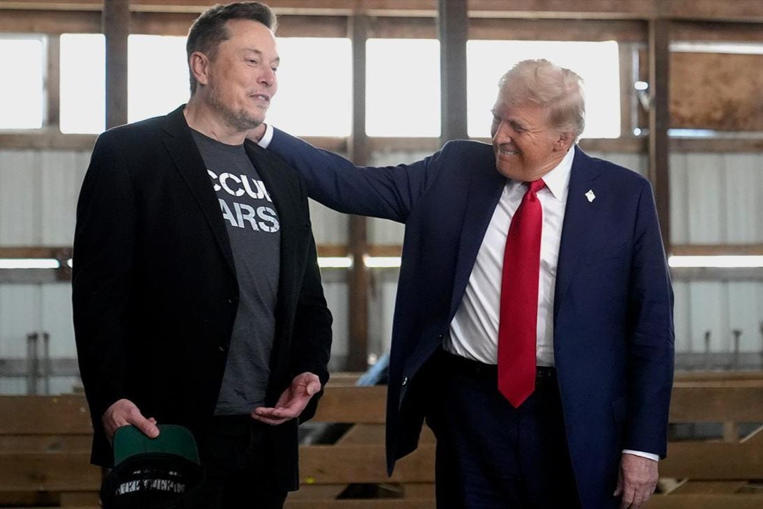 Маск поддержал призыв Трампа не бить по российским НПЗ: "Зеленский зашел слишком далеко"