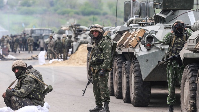 Боевые действия в Донецке 18.10. Хроника событий - Фото и видео репортажи