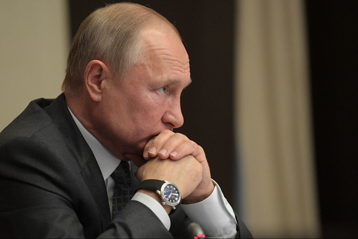 ​Диктатора сливают: почему опубликовали "сырое" видео Путина и его худший рейтинг