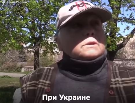 Крымчане мечтают о туристах и ждут Украину: "От России вред. Вместо людей у нас курочки и  кролики", - кадры