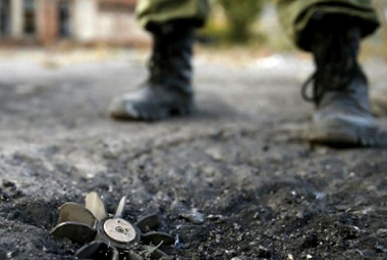 Ночной обстрел Донецка: ранены два мирных жителя, повреждены 10 домов