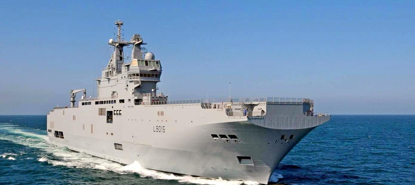 Египет перебрасывает корабли Mistral к ливийской границе на помощь Хафтару