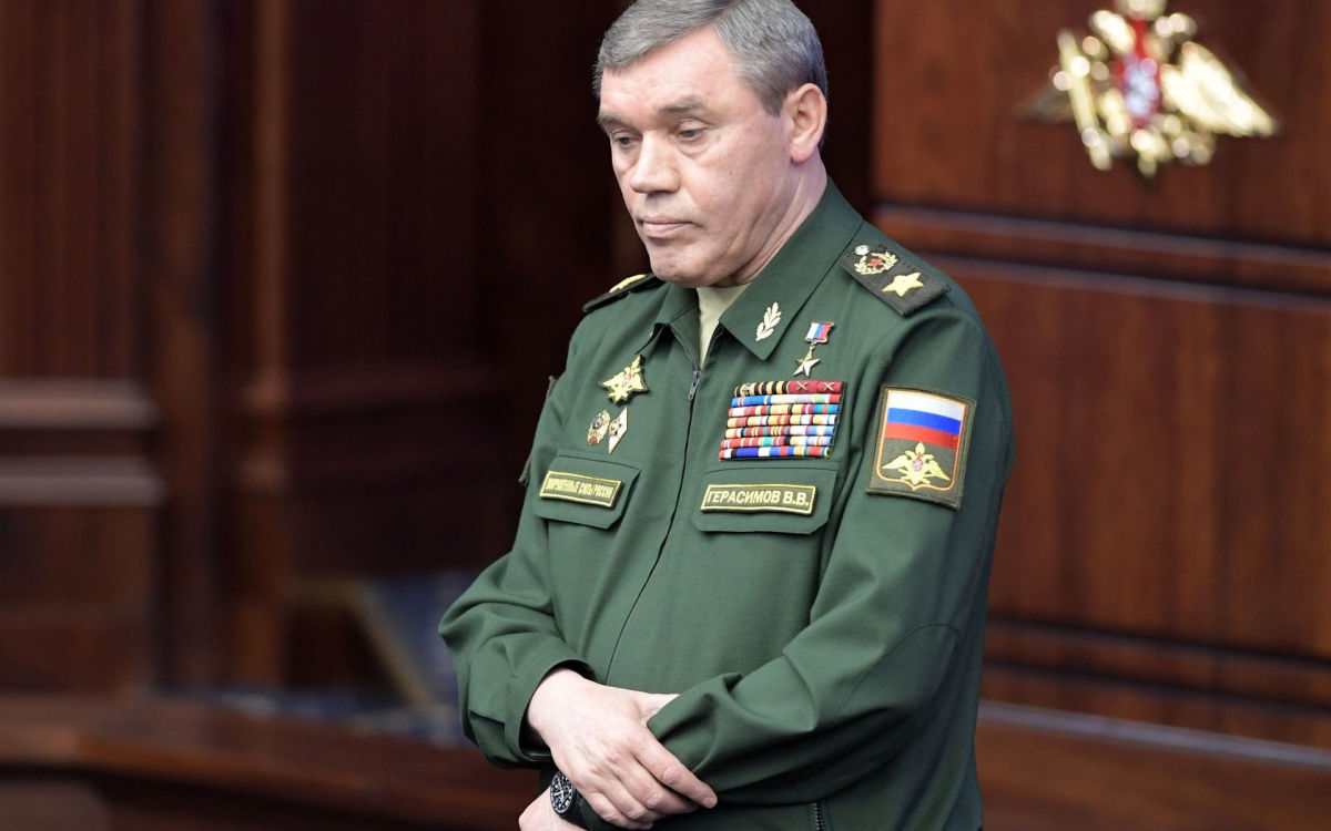 Герасимов потерял больше 30 единиц техники армии РФ, командуя штурмом Угледара 