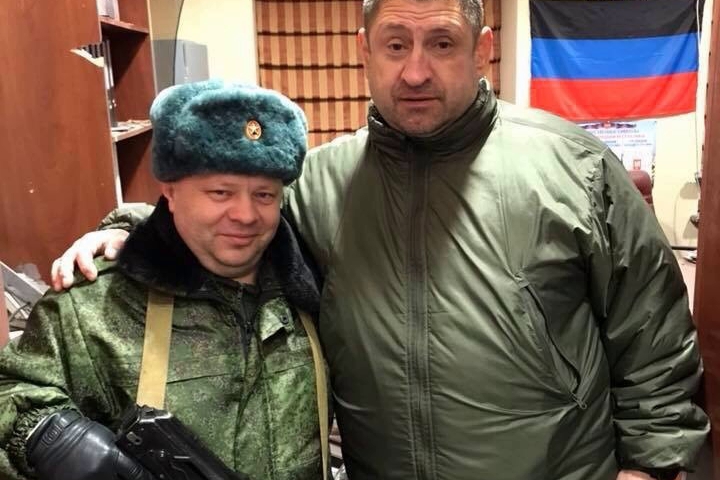 ​"Экс-министр обороны" "ДНР" Кононов по-крупному оскандалился с новым фото, даже боевики хохочут
