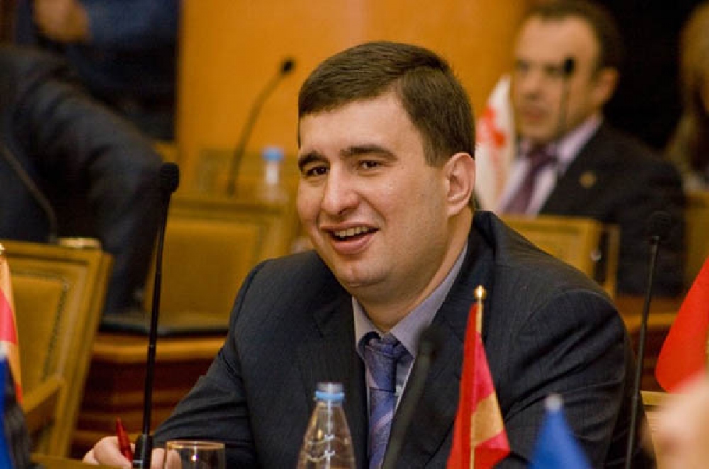 Неужели вы забыли, как Тимошенко писала письмо Януковичу с призывом выпустить "лидера юго-востока" Маркова? – Павел Нусс