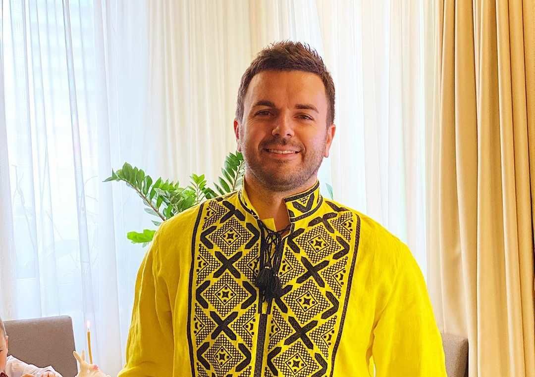 "Нерадісні думки", – Гриша Решетник стихами выразил всю боль за происходящее в Украине