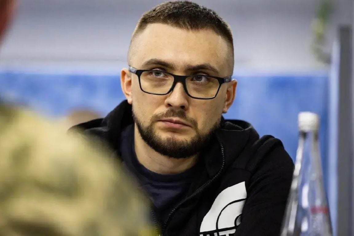 Стерненко разнес "Труху": популярный канал опубликовал фейк о дронах