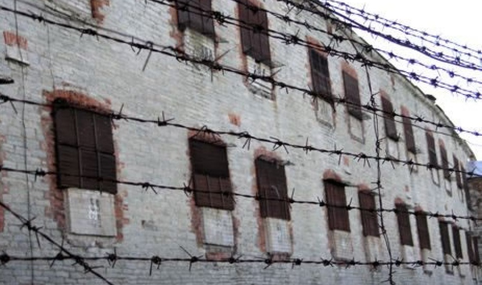 Жестокие пытки за инакомыслие: сепаратисты "ЛДНР" мучают людей в нелегальных тюрьмах - помощник Генсека ООН