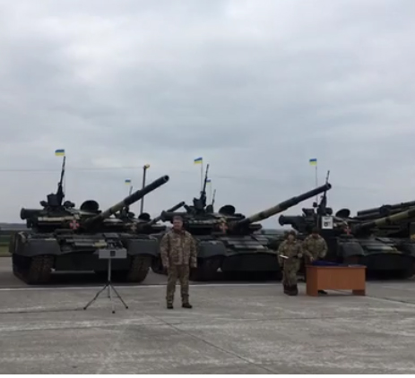Официально: с конца октября украинскую армию переводят на контрактную основу