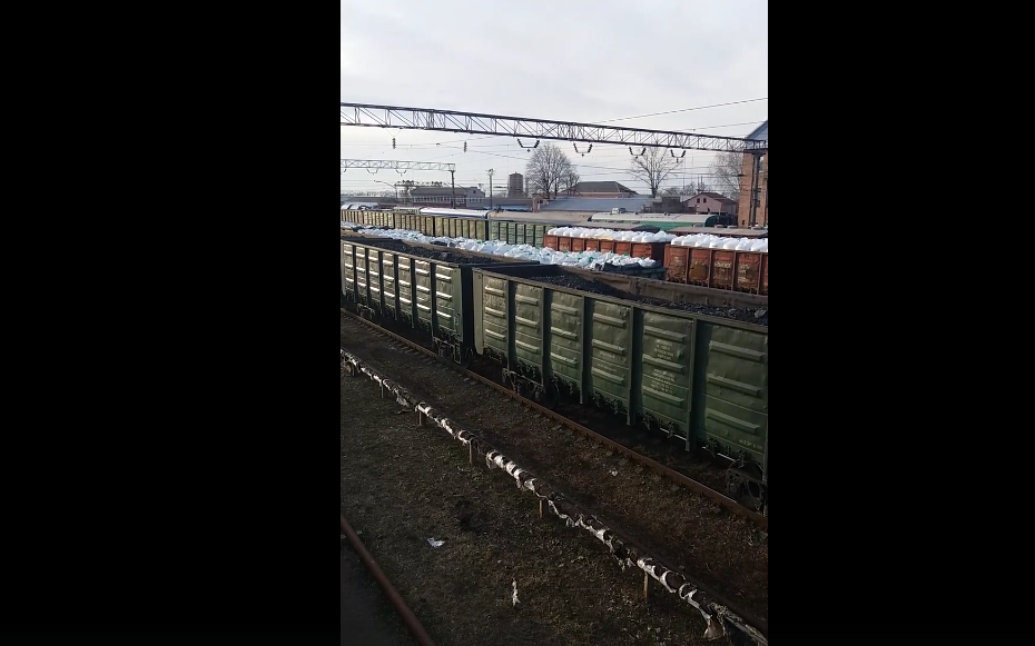 Российские поезда с углем полностью заблокированы в Конотопе: Семенченко показал первое видео 