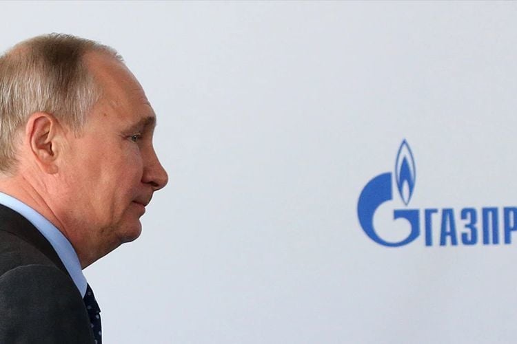 Китайский проект обернулся для "Газпрома" миллиардными рисками: акции рекордно рухнули