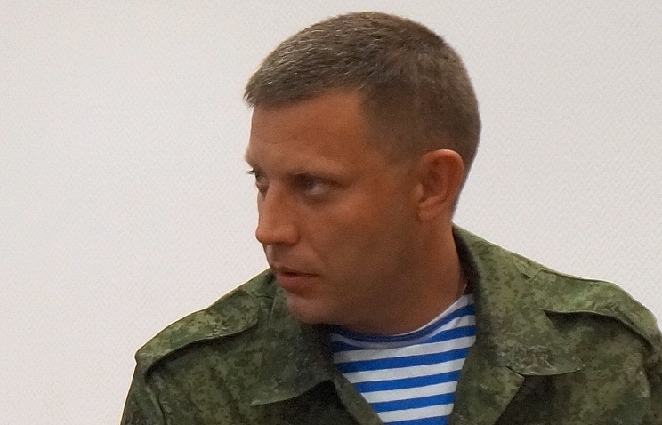 На главу ДНР Александра Захарченко в Донецке совершено покушение