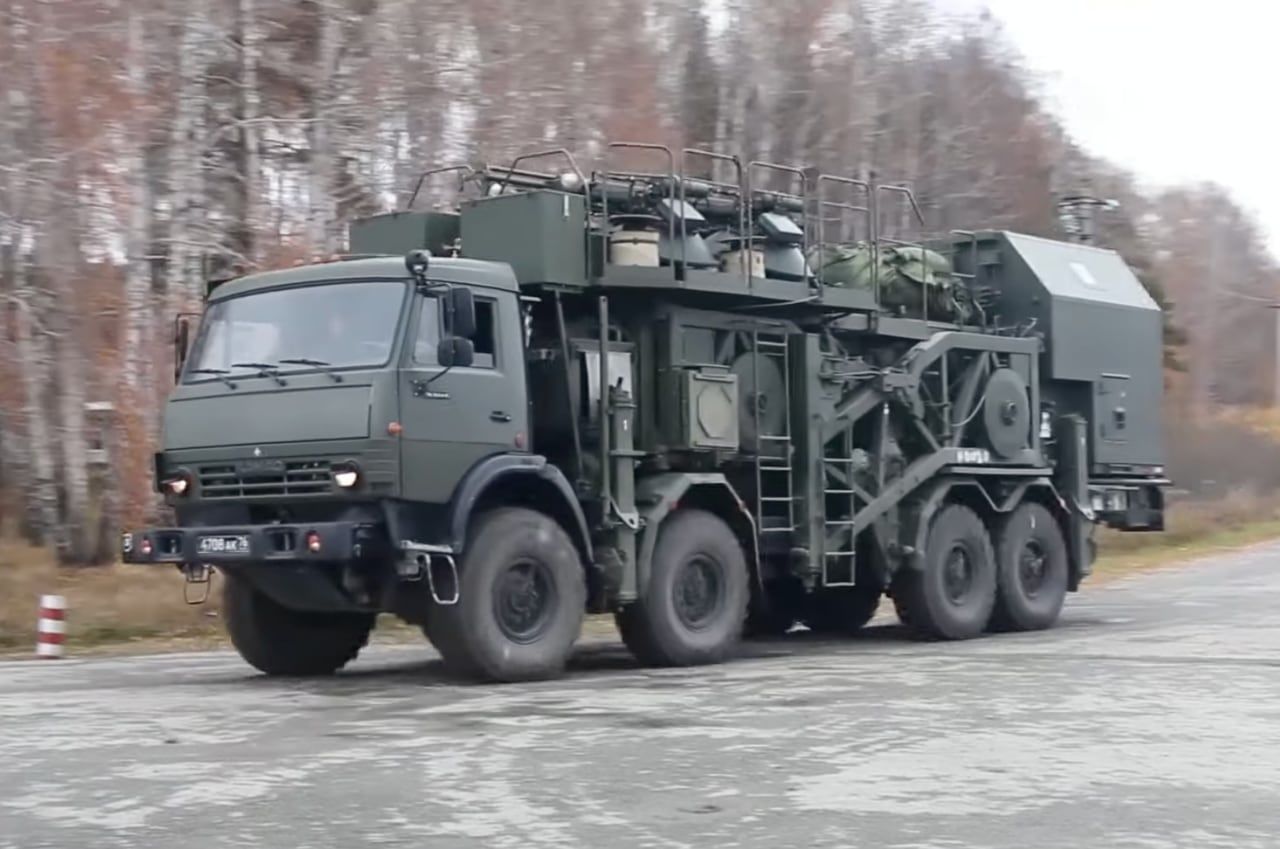Украинские партизаны помогли уничтожить ценный российский комплекс связи "Редут-2УС"