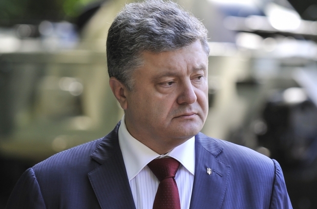 Порошенко обсудил с Баррозу и Ромпеем итоги переговоров в Минске