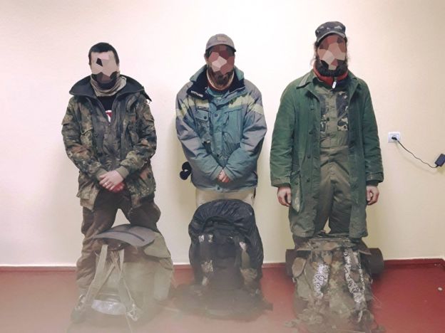 Очередные "сталкеры" пытались прорваться в Чернобыльскую зону: полицейские арестовали 3 нарушителей, им "светит" штраф в сумме 16-24 тысячи гривен